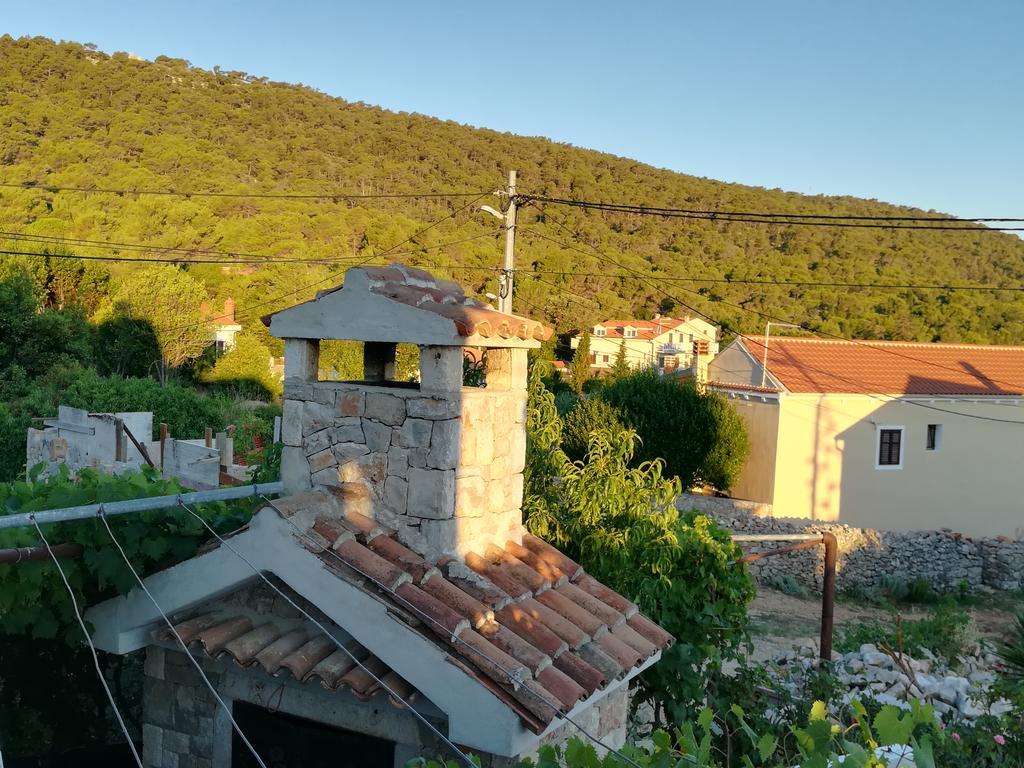 Apartment Neno - Terrace & Parking Veli Lošinj Exterior foto