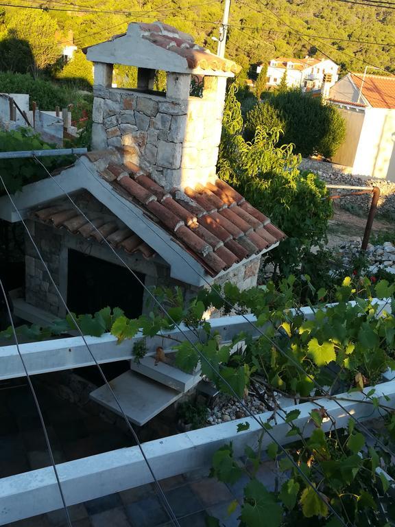 Apartment Neno - Terrace & Parking Veli Lošinj Exterior foto