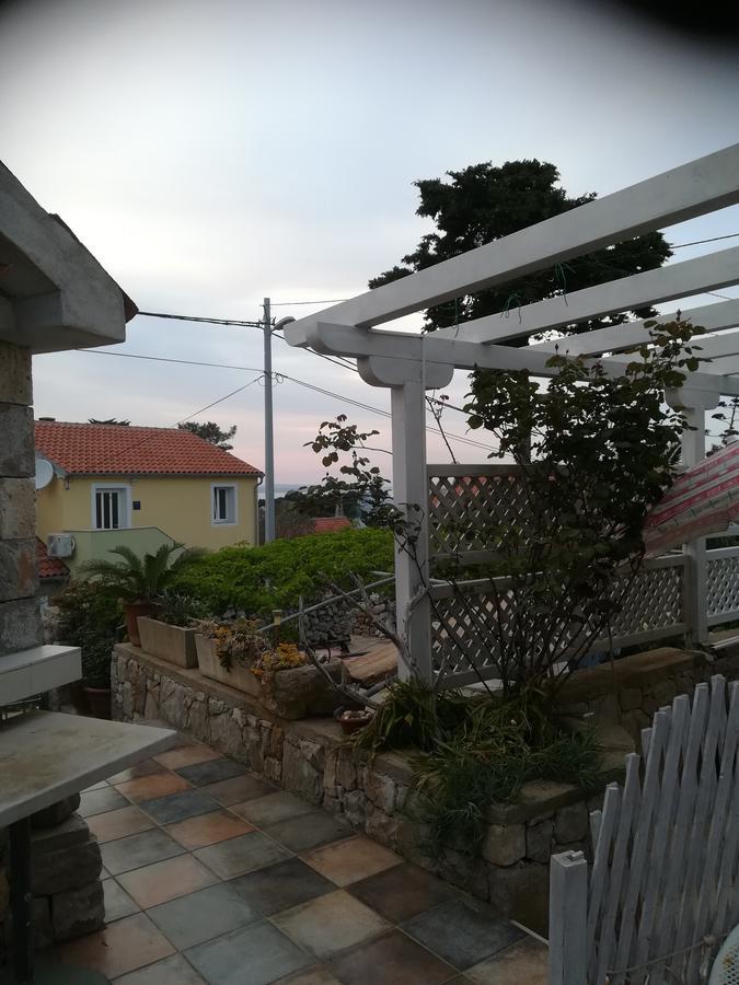 Apartment Neno - Terrace & Parking Veli Lošinj Exterior foto