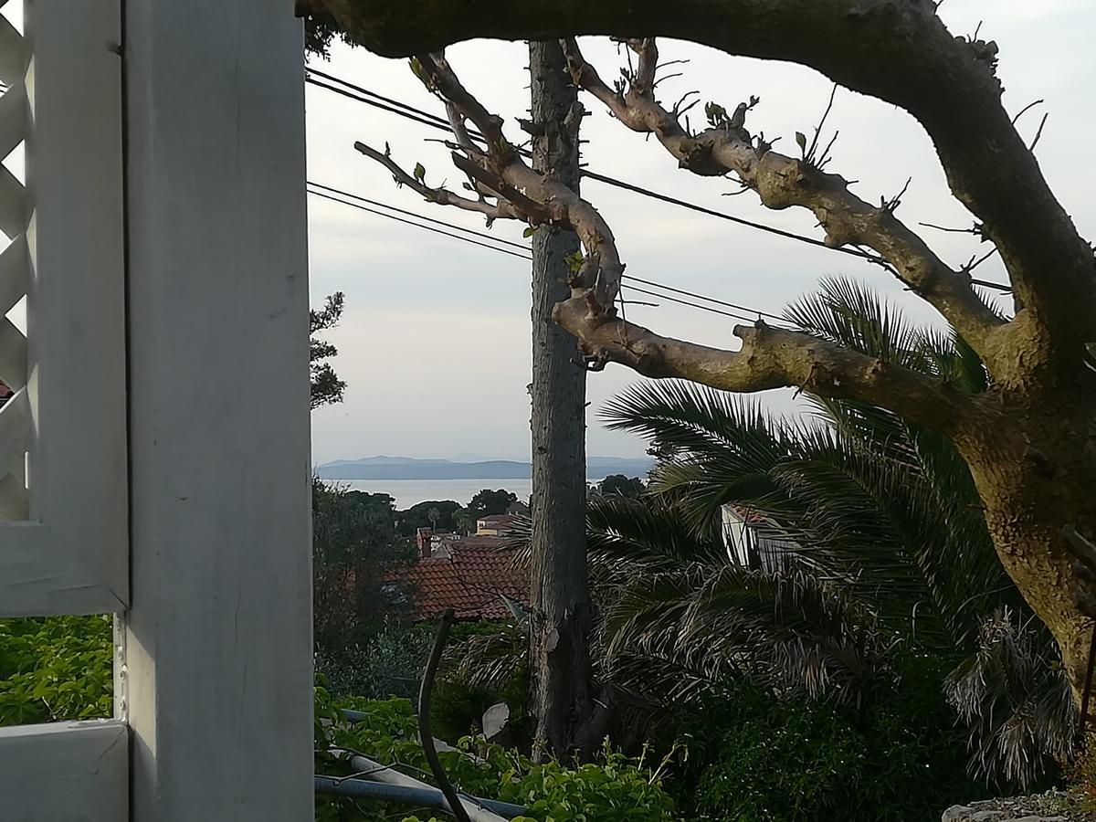 Apartment Neno - Terrace & Parking Veli Lošinj Exterior foto